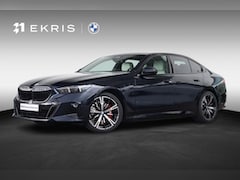BMW 5-serie - 530e M Sport Edition | Sport Pakket Pro | Pano Dak | Trekhaak | Elektr. Achterklep | Innov