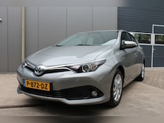 Toyota Auris - 1.8 Hybrid Aspiration / Bluetooth / Climate / Cruise
