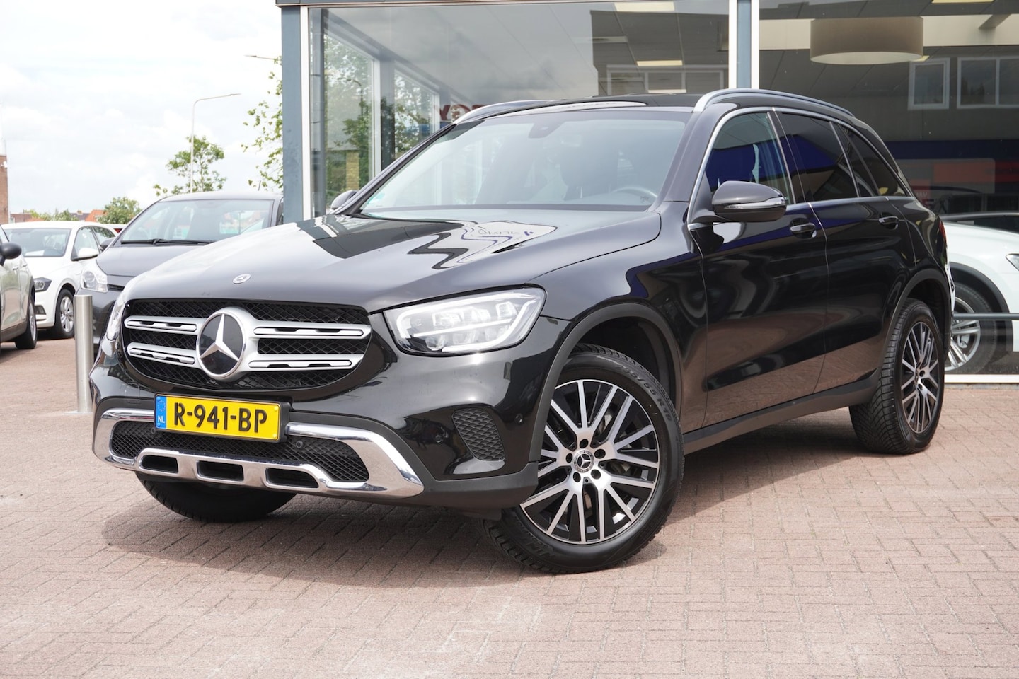 Mercedes-Benz GLC-klasse - 300e 4MATIC Business Solution Luxury Automaat | Navigatie | Carplay | Vol opties | Elek. P - AutoWereld.nl