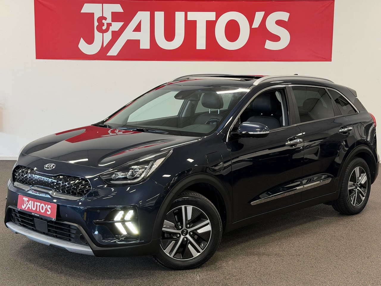 Kia Niro - 1.6 GDi Hybrid|NAVIGATIE\CAMERA|PANORAMA|LEDER|CRUISE - AutoWereld.nl