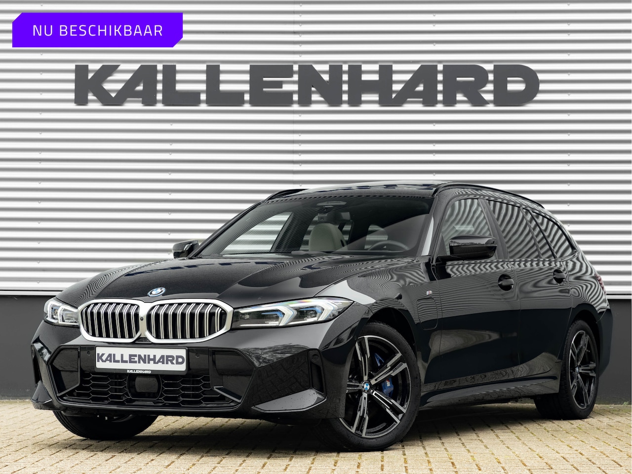 BMW 3-serie Touring - 330e xDrive M-Sport - Pano - Driving Ass Prof - Trekhaak - Head-up - AutoWereld.nl