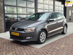 Volkswagen Polo - 1.4-16V Comfortline | 5 Deurs