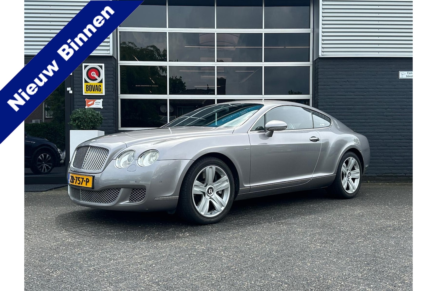 Bentley Continental GT - 6.0 W12 Facelift, Youngtimer, Automaat, Bluetooth, Cruise, Navi, Keyless - AutoWereld.nl