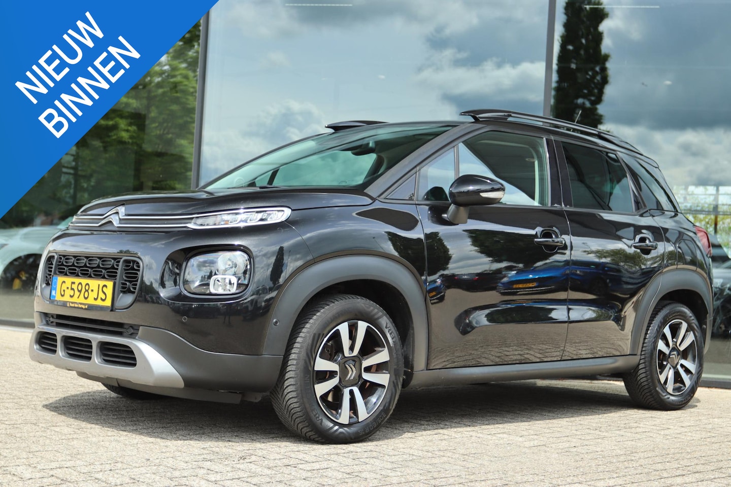 Citroën C3 Aircross - 1.2 PT S&S SHINE | CARPLAY | CAMERA | DODEHOEKDETECTIE | KEY-LESS | CRUISE | CLIMATE - AutoWereld.nl
