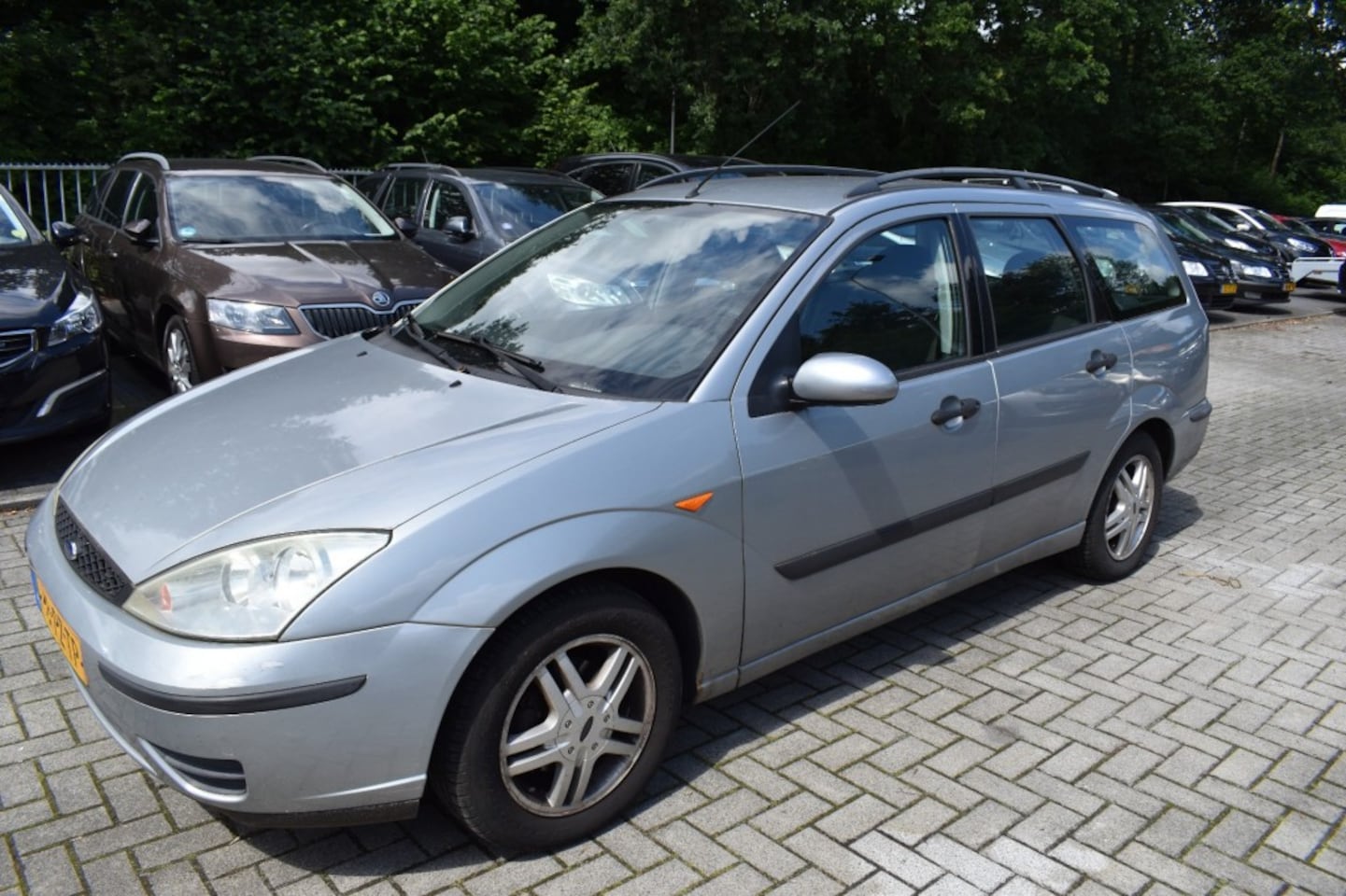 Ford Focus - 1.6-16V AMBIENTE / Trekhaak / Airco / ZO MEE! / - AutoWereld.nl