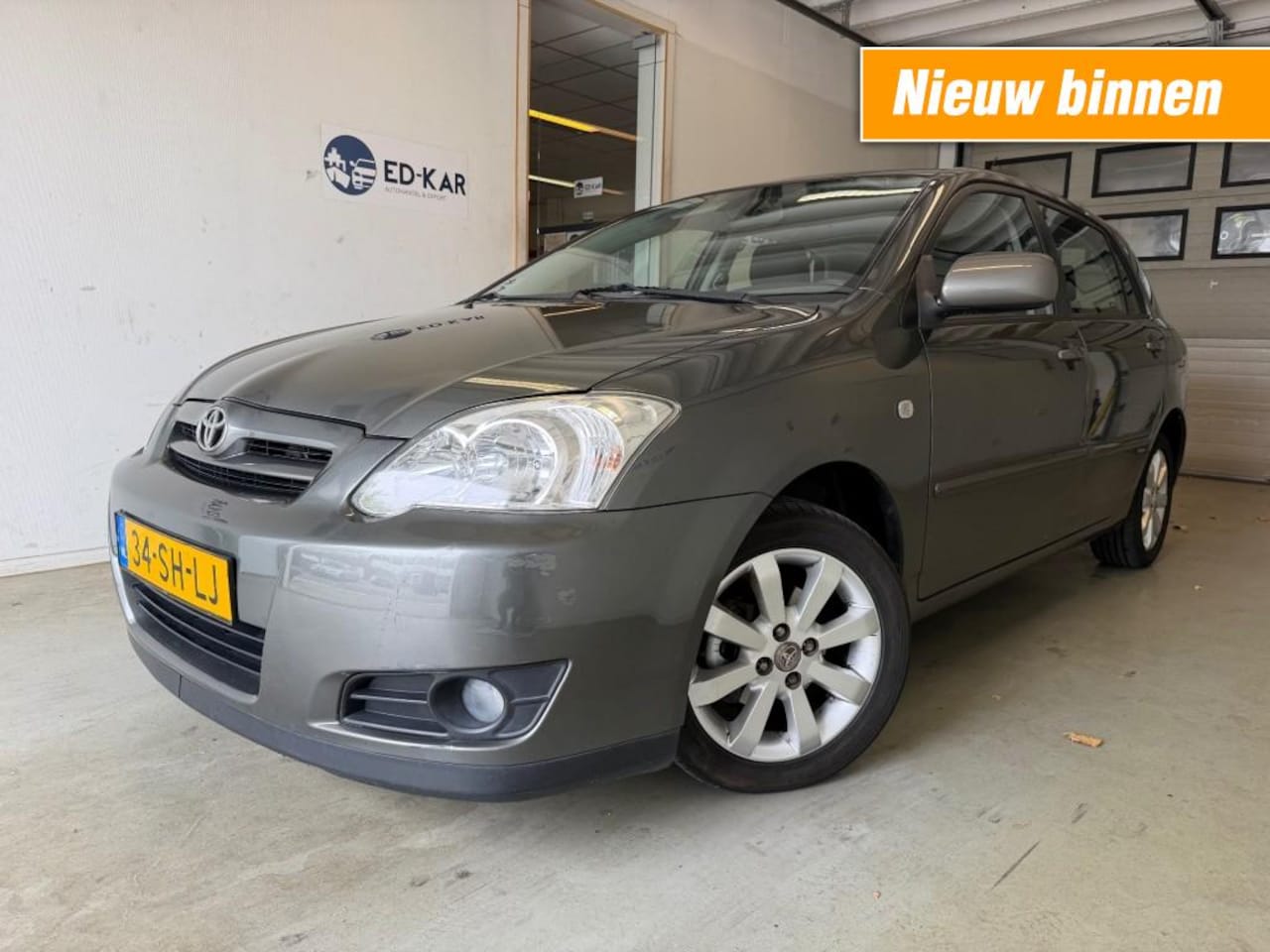 Toyota Corolla - 1.6 VVT-i Linea Sol CLIMA LMV TREKHAAK RIJDT GOED NAP APK 6-2027 - AutoWereld.nl