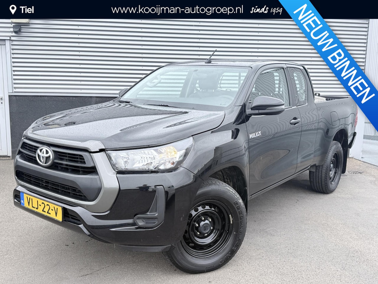 Toyota HiLux - 2.4 D-4D Xtra Cab Cool Comfort 4WD Trekgewicht 3500kg incl Airco, Inschakelbare vierwielaa - AutoWereld.nl