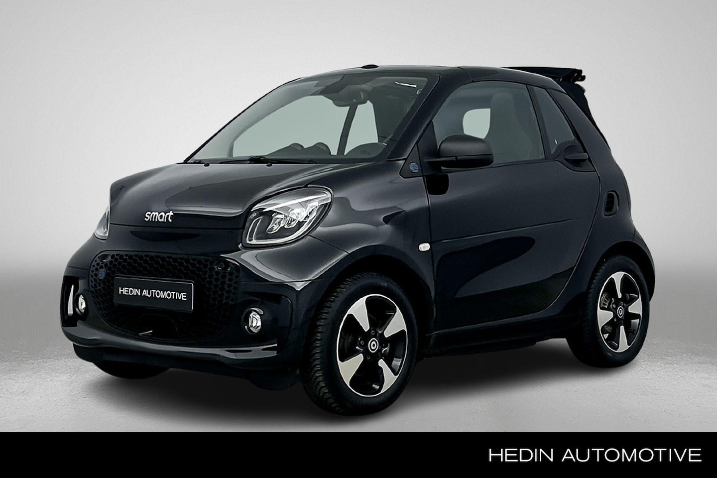 Smart Fortwo cabrio - EQ Blackmotion Edition | 22 kW Boordlader | Passion Plus Pakket | Winterpakket | Sfeerverl - AutoWereld.nl