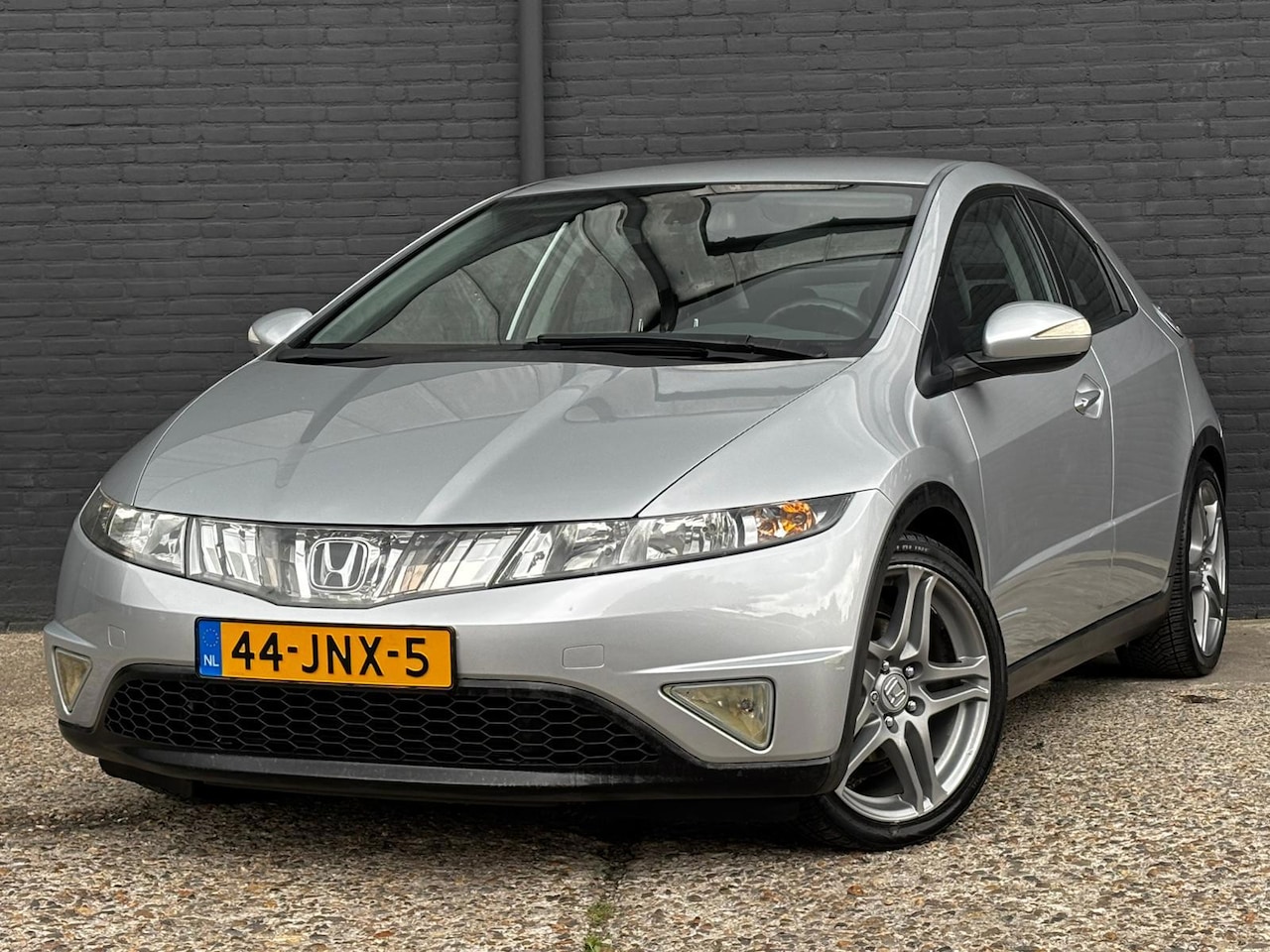 Honda Civic - 1.8 Comfort TREKHAAK | ELEK RAMEN | AIRCO | PDC | NWE APK - AutoWereld.nl