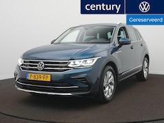 Volkswagen Tiguan - 1.5 TSI Elegance Automaat - IQ light - Park Assist- Navigatie - Camera - ACC - Side Assist