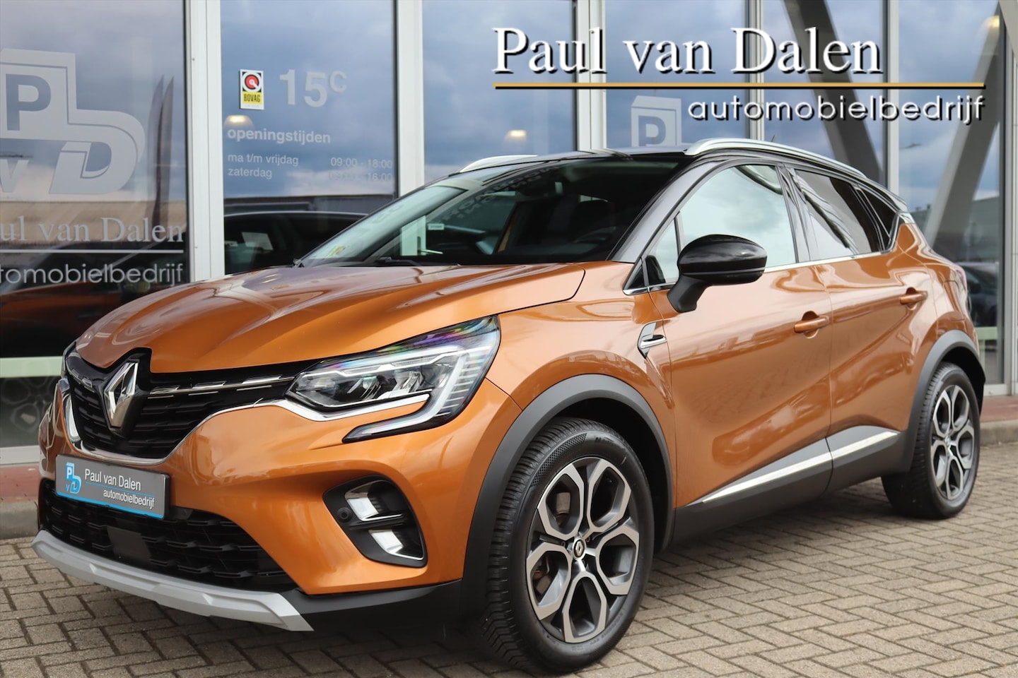 Renault Captur - 1.6 E-Tech PHEV 160PK AUTOMAAT INTENS Navi | Camera | Two-Tone | Clima | led | Cruise | 18 - AutoWereld.nl