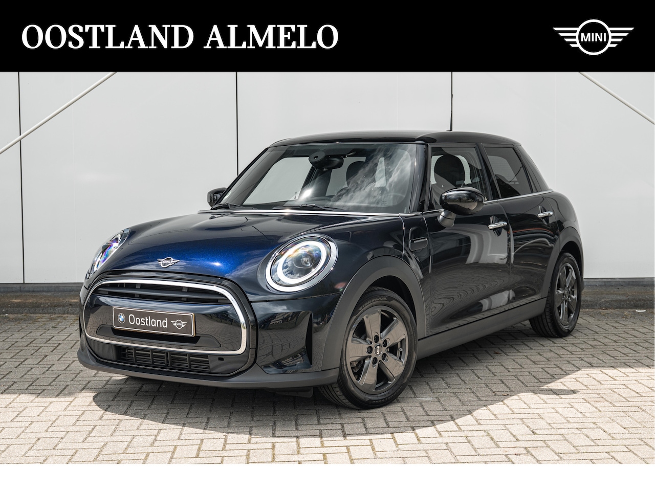 MINI Cooper - Hatchback Classic Automaat / Sportstoelen / Cruise Control / Multifunctioneel stuurwiel / - AutoWereld.nl