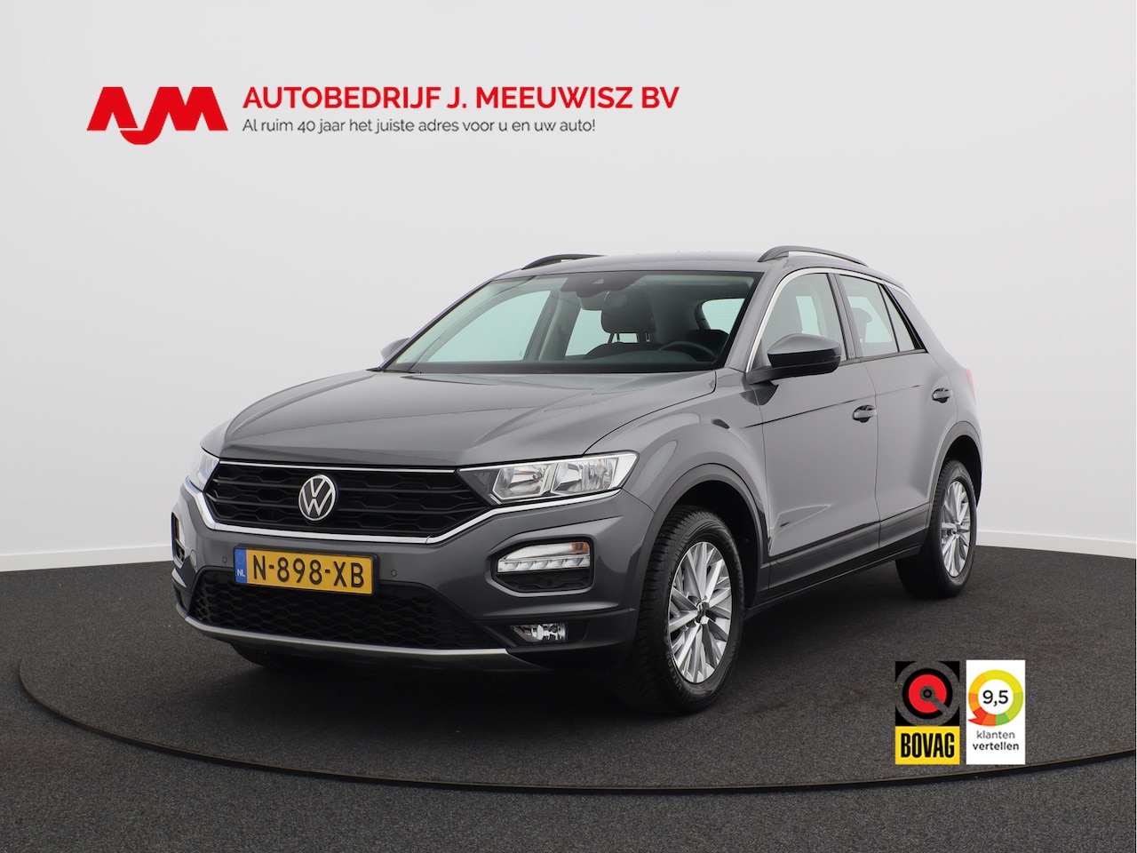 Volkswagen T-Roc - 1.0 TSI Style/ lage km/ trekhaak! - AutoWereld.nl