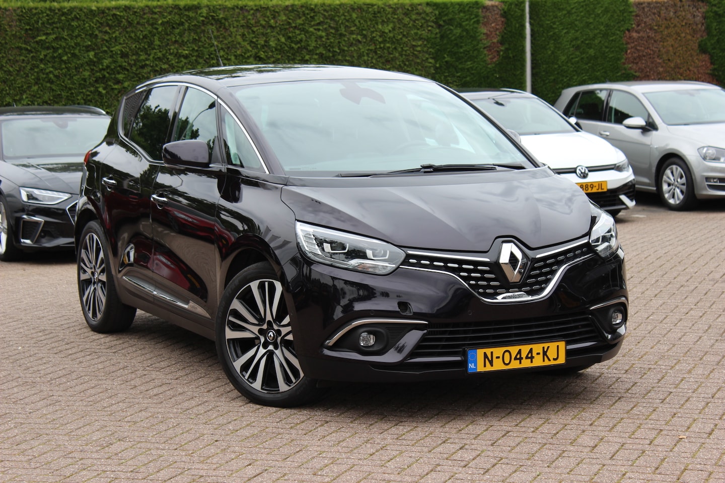 Renault Scénic - 1.3 TCe Initiale Paris / Camera / Head-up / CarPlay / Leder / Keyless / 20'' / Elektr. Sto - AutoWereld.nl