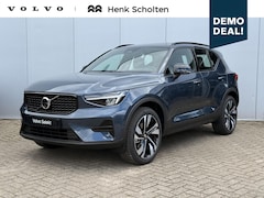 Volvo XC40 - B4 AUT7 197PK Plus Dark | 20" Lichtmetalen velgen | Dakspoiler | Trekhaak semi elektrisch