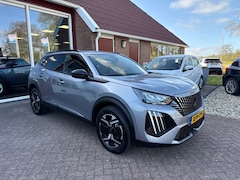 Peugeot 2008 - 1.2 PURETECH ALLURE Cruise Control/PDC/17'' LM