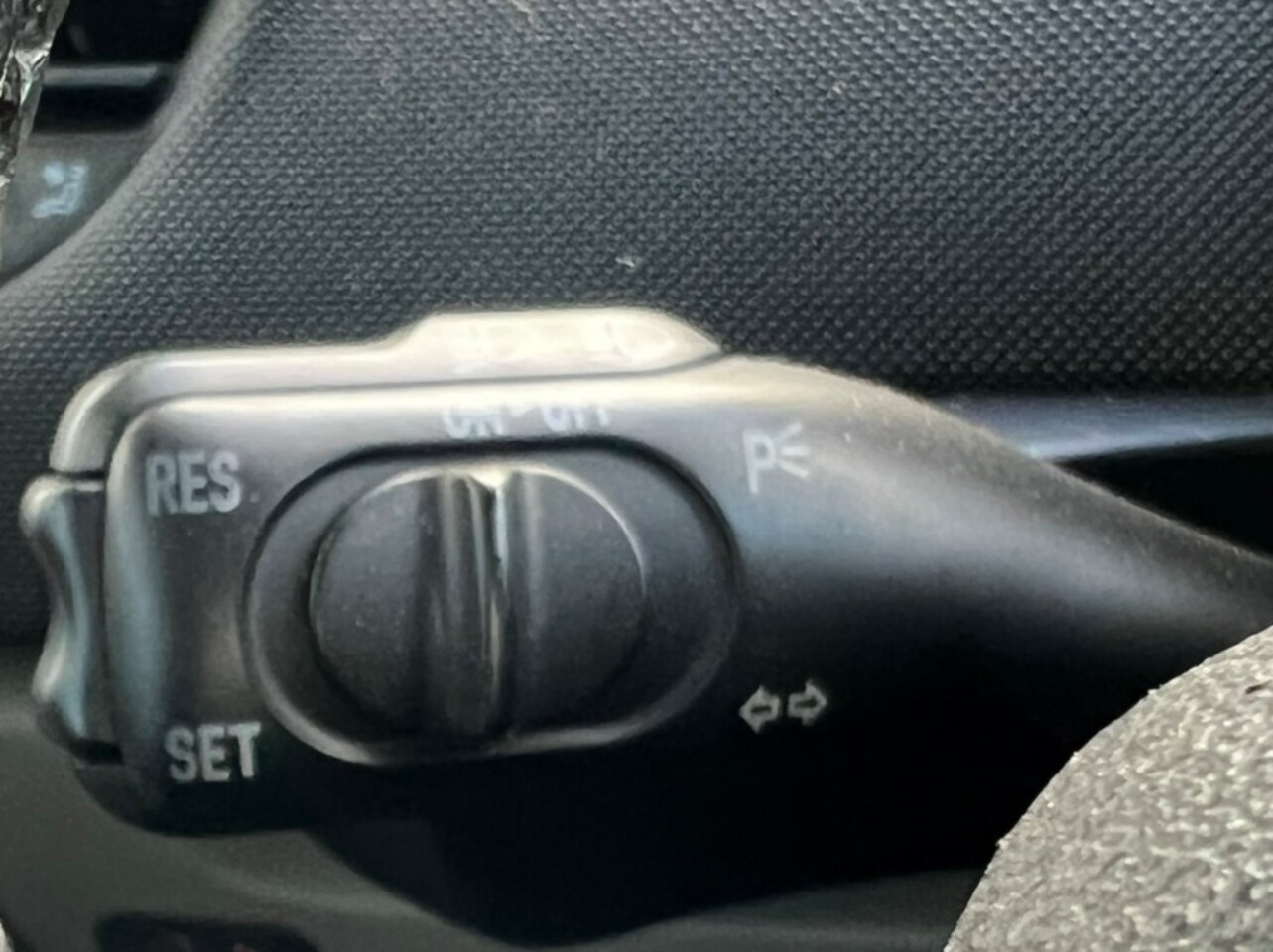 Volkswagen New Beetle - KEVER Cabrio 2.0 handbak NL-auto Airco #OPENDAK - AutoWereld.nl