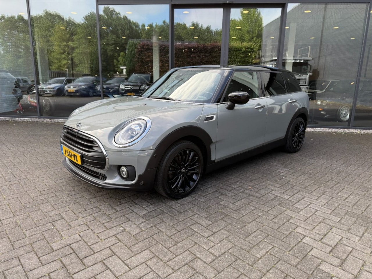 MINI Clubman - 1.5 Cooper,LED,Keyless,Clima,Cruise,Carplay,Digi Displ.,PDC - AutoWereld.nl