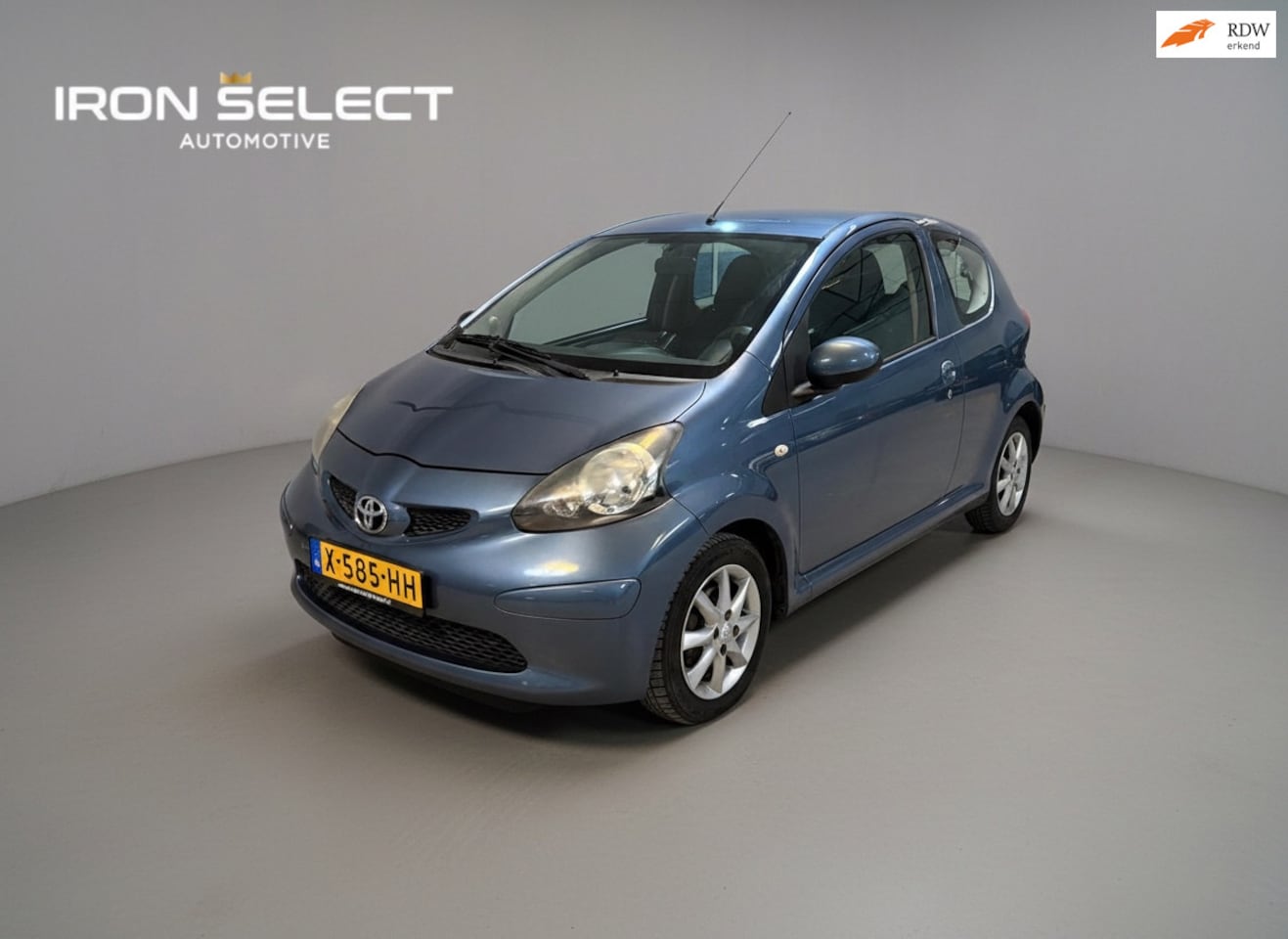 Toyota Aygo - 1.0-12V met nieuwe koppeling en APK geleverd - AutoWereld.nl