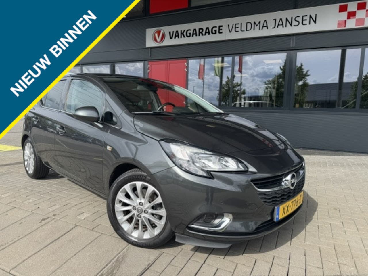 Opel Corsa - 1.0 TURBO ONLINE EDITION + ECC/NAVI/PDC/LMV/CRUISE/H.LEDER/CAMER - AutoWereld.nl
