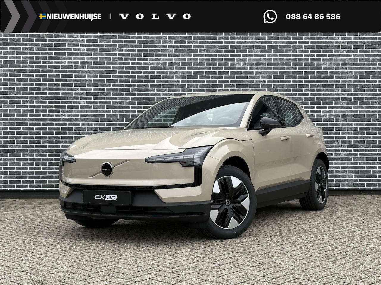 Volvo EX30 - P3 Plus Europa 51 kWh | Verwarmde voorstoelen en stuurwiel | Elektrisch verstelbare voorst - AutoWereld.nl