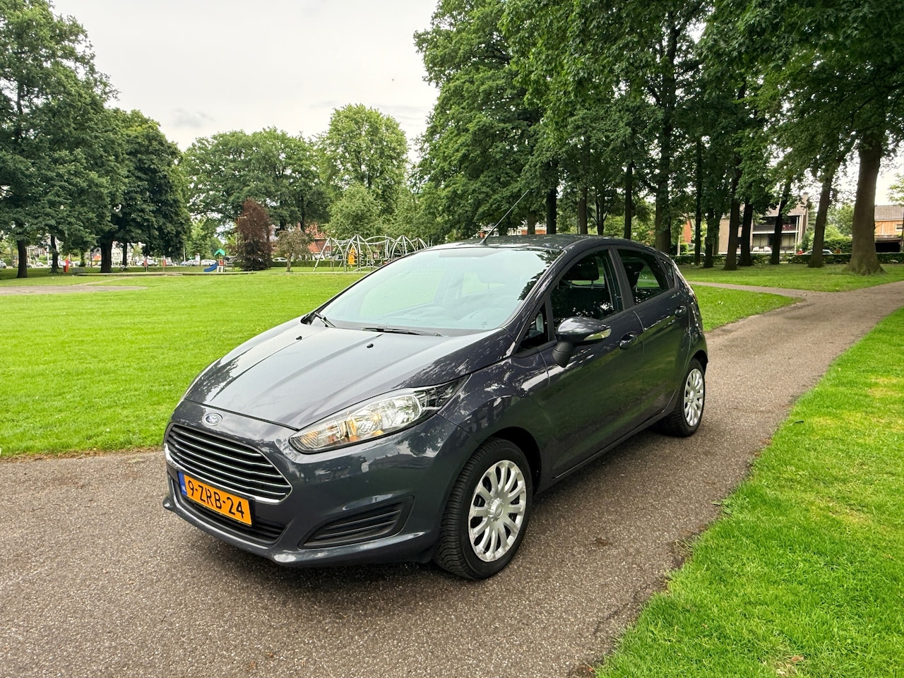 Ford Fiesta - 1.0 Style Nette auto NIEUWE APK - AutoWereld.nl