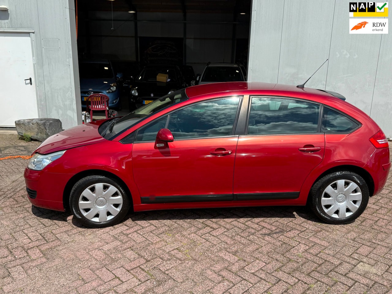 Citroën C4 - 1.6-16V Ligne Ambiance AUTOMAAT!!! - AutoWereld.nl