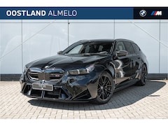 BMW 5-serie Touring - M5 Automaat / M Drive Professional / Bowers & Wilkins / M Carbon-keramische remmen / Parki
