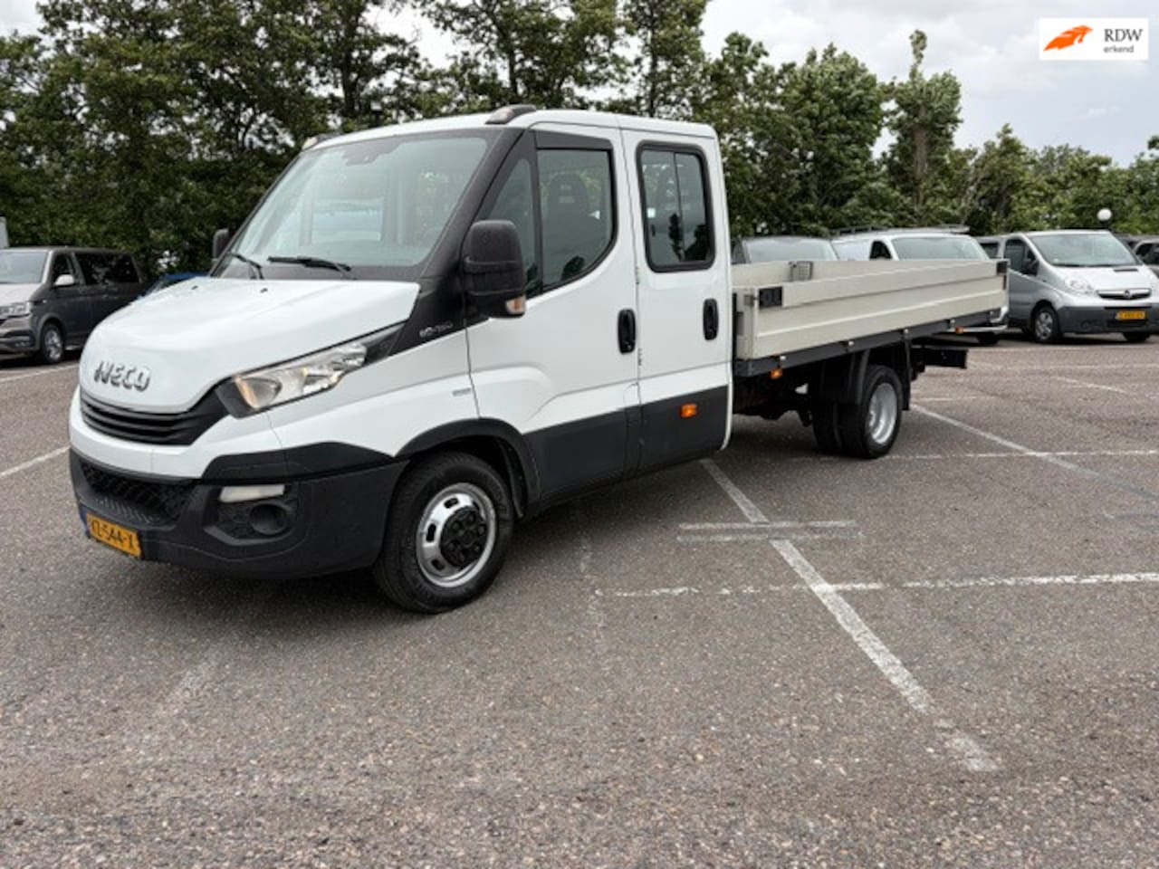 Iveco Daily - 40C15D 3.0 Euro6 410 Openlaadbak 6 pers. - AutoWereld.nl