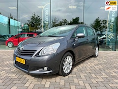 Toyota Verso - 1.8 VVT-i Luxe, 7-persoons, dealer onderhouden