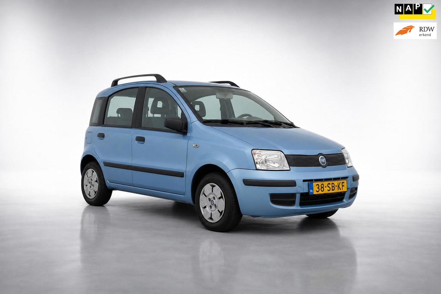 Fiat Panda - 1.1 Active Plus|unieke KM & staat|Airco - AutoWereld.nl