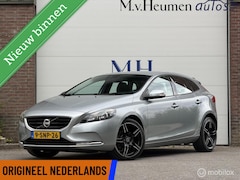Volvo V40 - 1.6 T3 150PK Climate 18'' R-Design