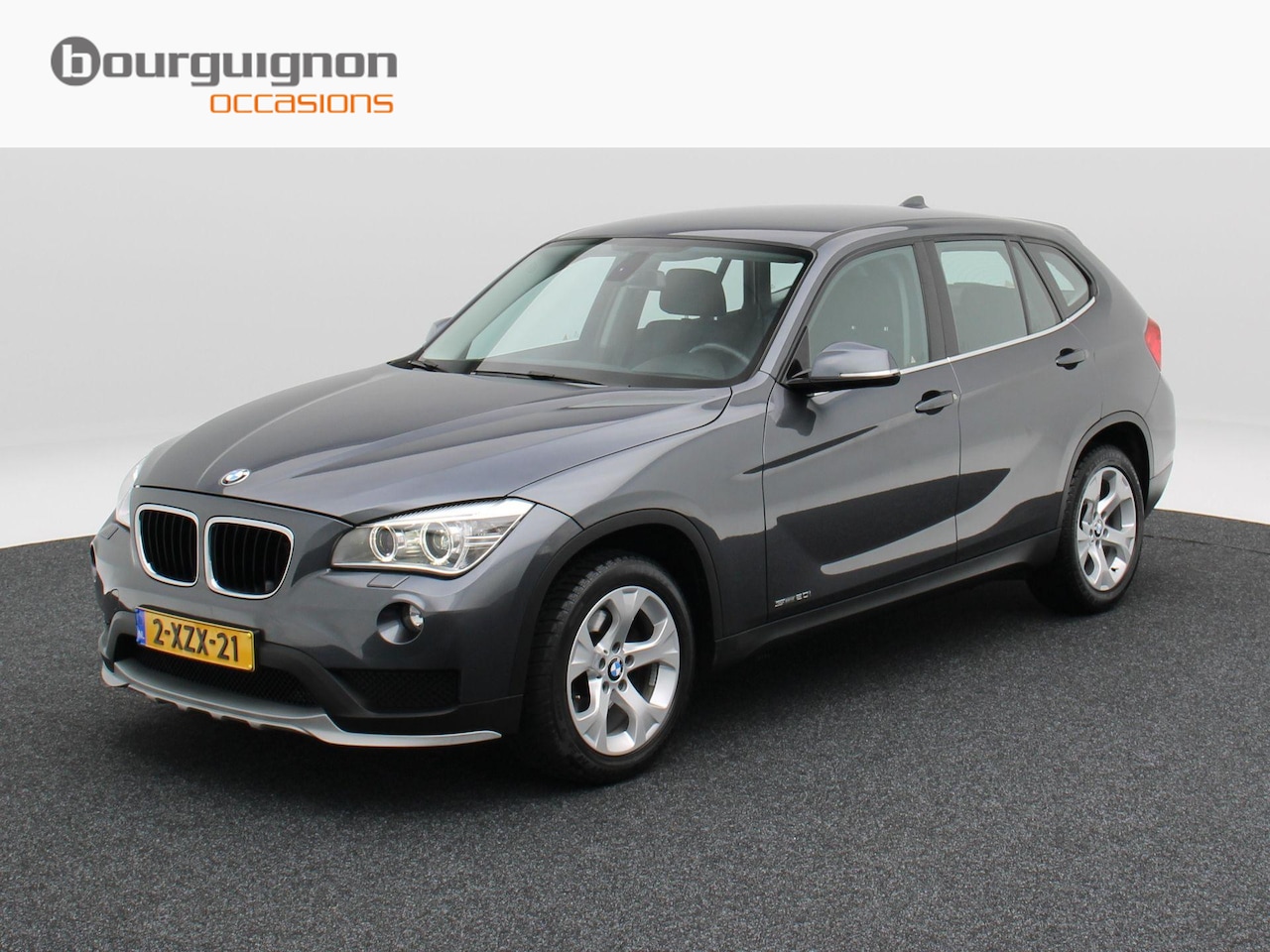 BMW X1 - sDrive20i 183 Pk Automaat Executive | Trekhaak | Bi Xenon | Cruise Control | 17 Inch | 132 - AutoWereld.nl