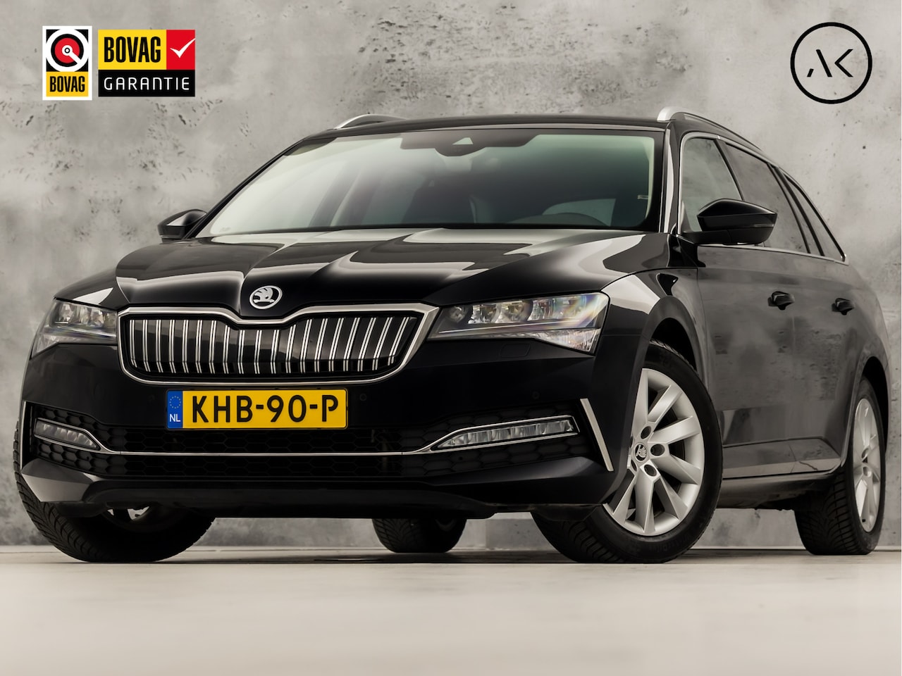 Skoda Superb Combi - 1.4 TSI iV Business Sport 218Pk Automaat (VIRTUAL COCKPIT, APPLE CARPLAY, GROOT NAVI, MEMO - AutoWereld.nl