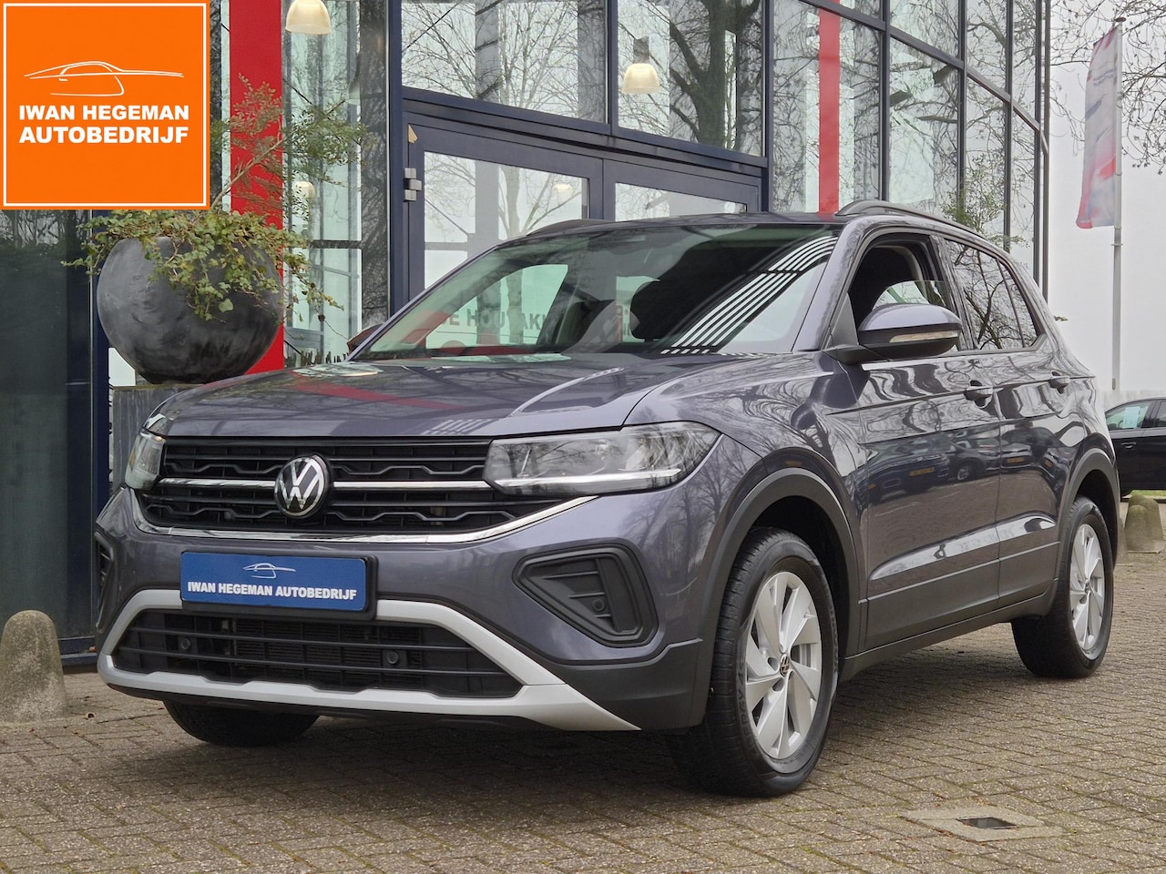 Volkswagen T-Cross - 1.0 TSI AUTOMAAT | Navigatie | Climate Control | | Stoelverwarming | Licht metalen velgen - AutoWereld.nl