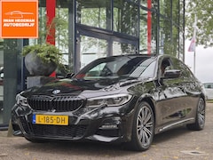 BMW 3-serie - 318i High Executive | M Sport Pack | PDC+Camera | Climate | Panoramadak | Leder |