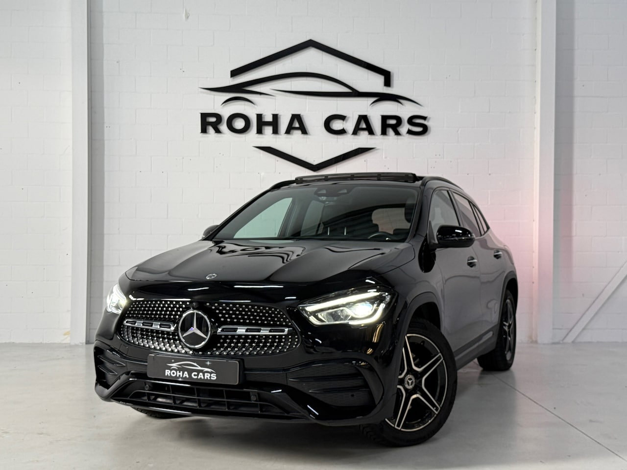 Mercedes-Benz GLA-Klasse - 250 e Business Solution AMG Limited*Pano*sfeer*keyless - AutoWereld.nl