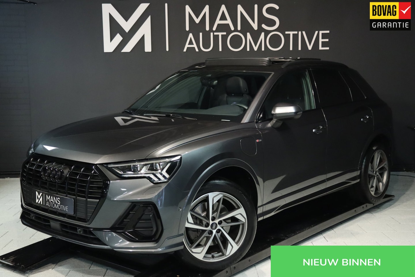 Audi Q3 - 45 TFSI e S-line / PANODAK / VIRTUAL / CAMERA / STUUR+STOELVERW / TREKHAAK - AutoWereld.nl