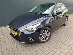 Mazda 2 - 2 1.5 Skyactiv-G GT-Luxury head-up a.u.r. camera, keyless, leer/alcantara