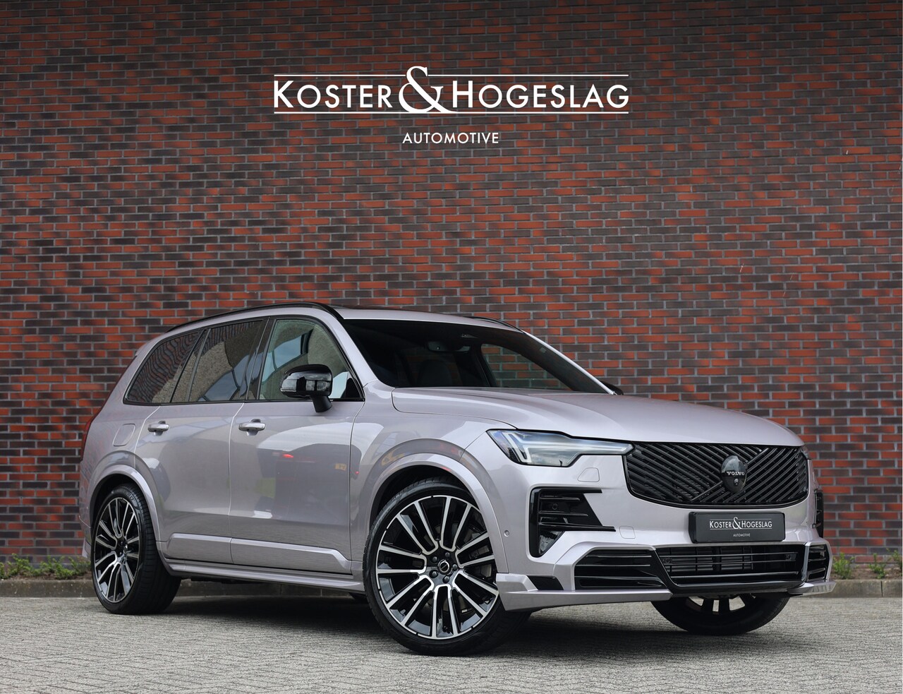 Volvo XC90 - T8 AWD Ultra Dark | Heico - Pano - Trekhaak - AutoWereld.nl