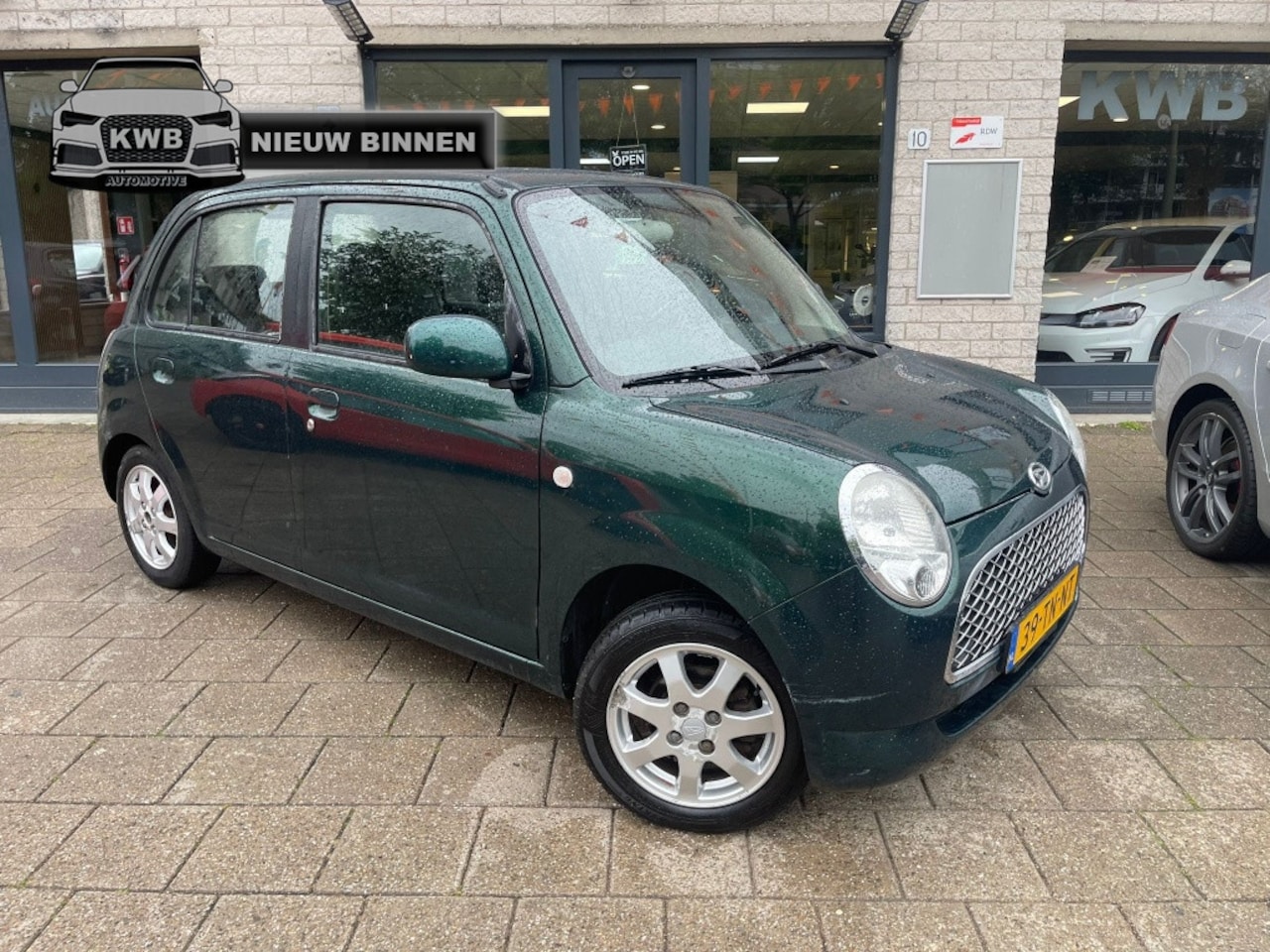Daihatsu Trevis - 1.0 5Drs Nieuwe apk Trekhaak NAP - AutoWereld.nl