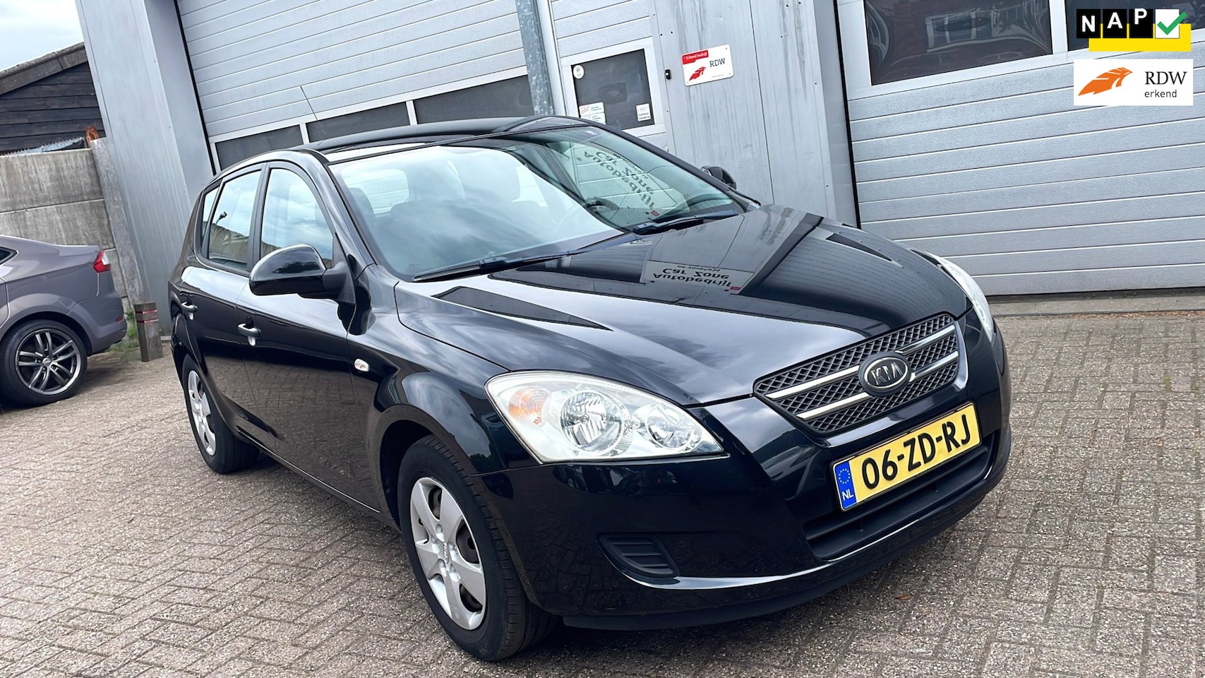 Kia Cee'd - 1.4 X-tra 2008-NAP-Airco-Trekhaak-APK april 2027 - AutoWereld.nl