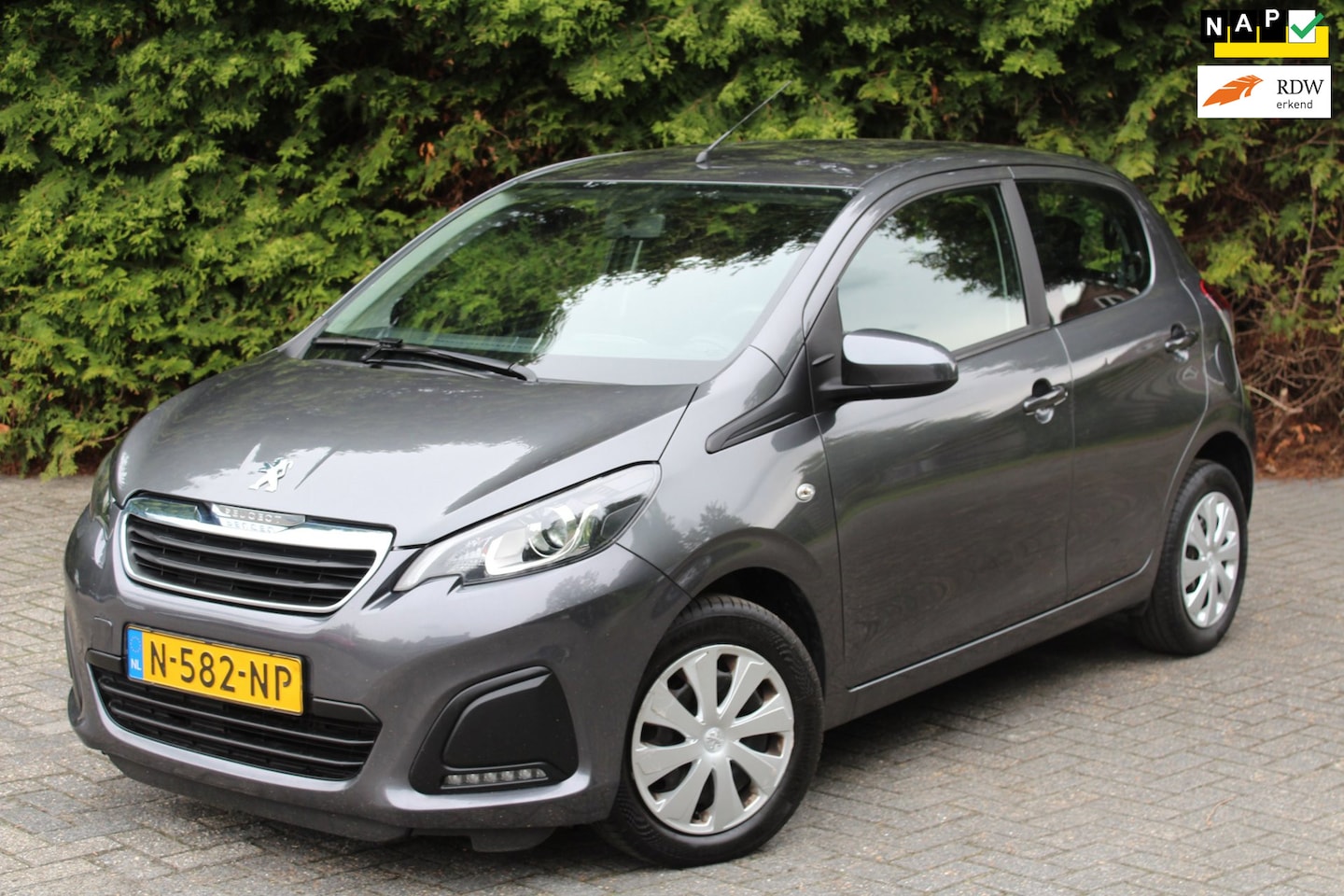 Peugeot 108 - 1.0 e-VTi Active 72PK | Airco | DAB | Elektrische ramen - AutoWereld.nl