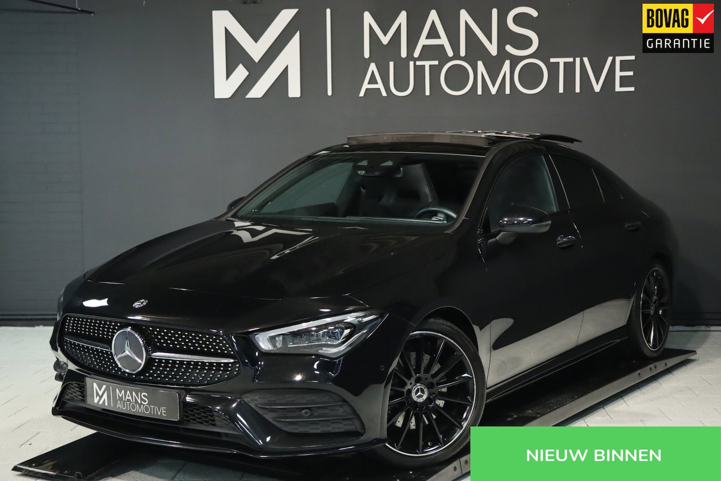 Mercedes-Benz CLA-Klasse - 200 Premium Plus / PANO / MEMORY / BURMESTER / KEYLESS / CAMERA - AutoWereld.nl