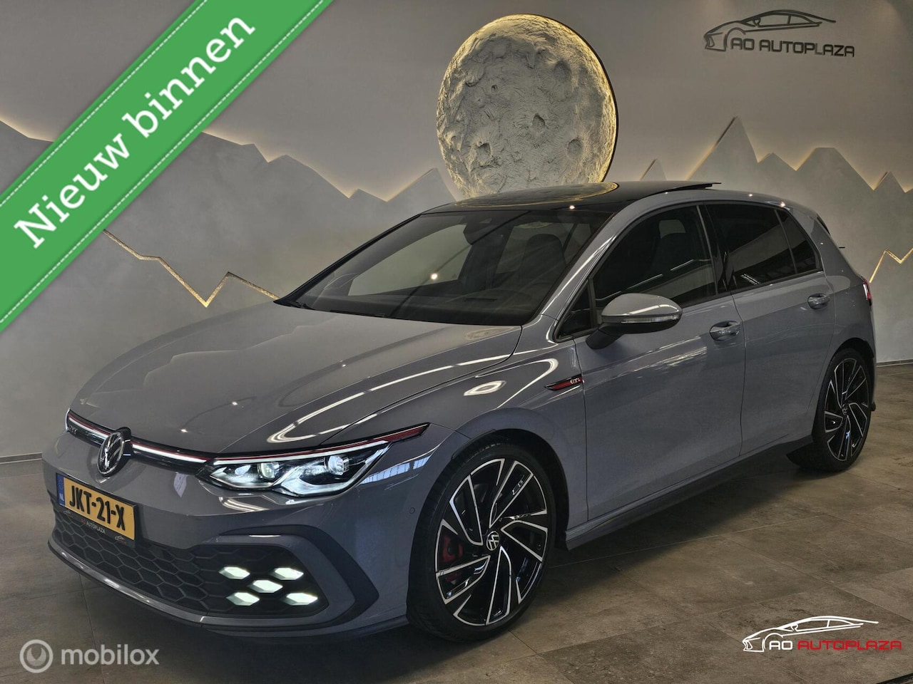 Volkswagen Golf - 2.0 TSI GTI Panorama/Leder/HUD/Harman Kardon/Stoelventilatie - AutoWereld.nl