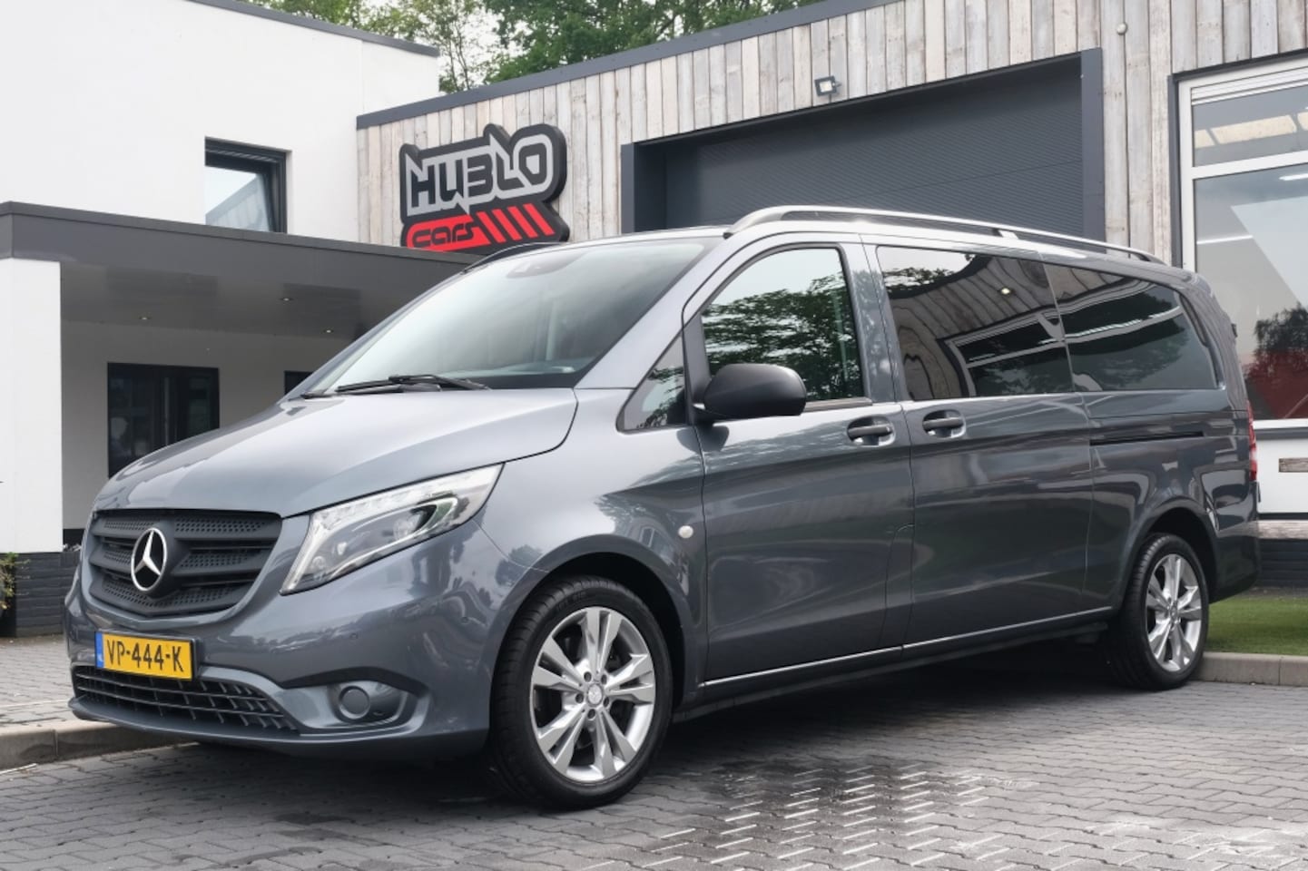 Mercedes-Benz Vito - Bestel 119 CDI Extra Lang DC 6Pers. Leder, Camera, Trekhaak, dub - AutoWereld.nl