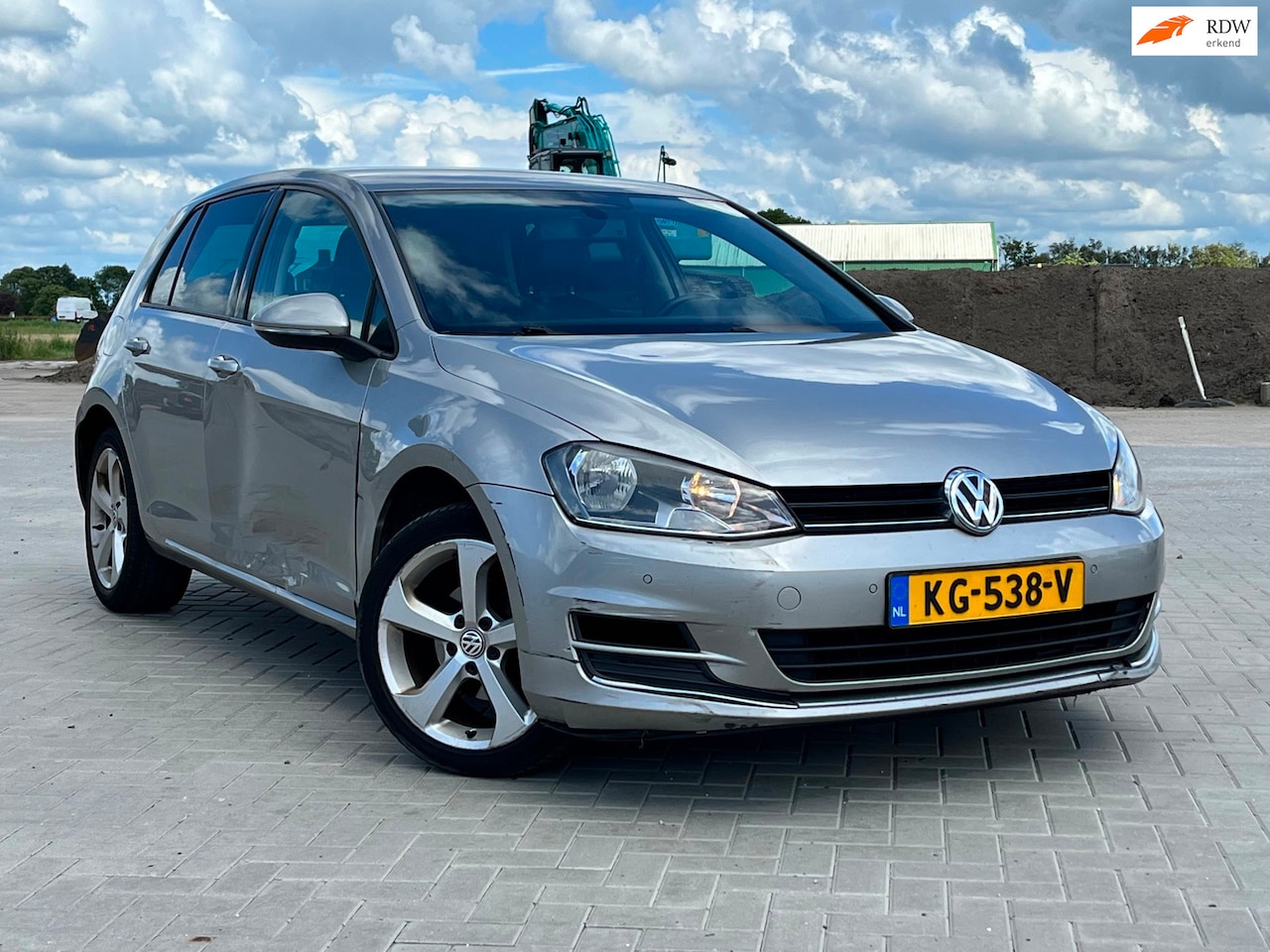 Volkswagen Golf - 1.2 TSI HIGHLINE CAMERA MASSAGE - AutoWereld.nl