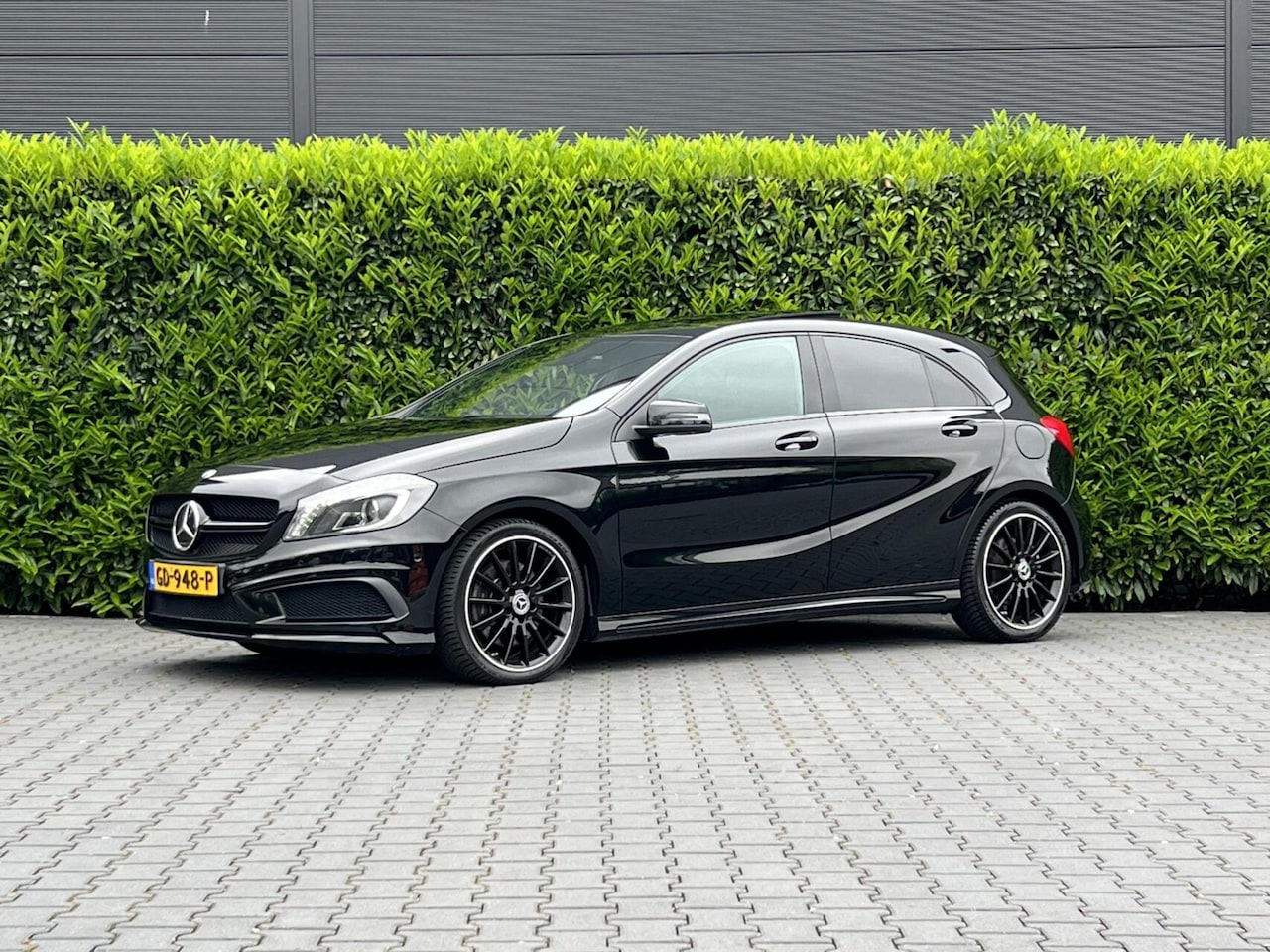 Mercedes-Benz A-klasse - 250 Sport Prestige 250 Sport Prestige, AMG-PAKKET, PANORAMADAK, NAVIGATIE, LEDER/ ALCANTARA, CRUISE CONTROL, - AutoWereld.nl
