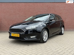Ford Focus Wagon - 1.0 Lease Edition / Airco / Parkeersensoren / Trekhaak