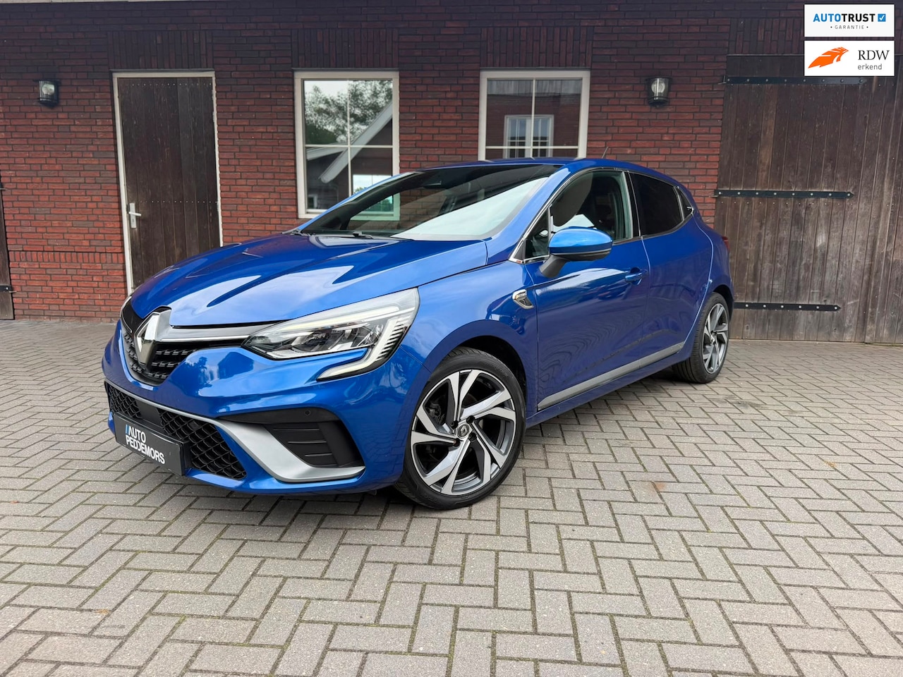 Renault Clio - 1.3 TCe R.S. Line | 360 Camera| LED| Stoelverwarming| 1e eigenaar - AutoWereld.nl